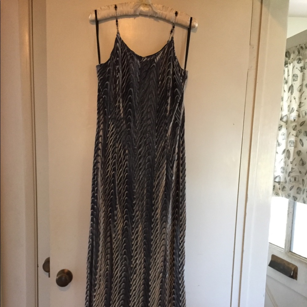 Scott McClintock velvet long dress size 8
